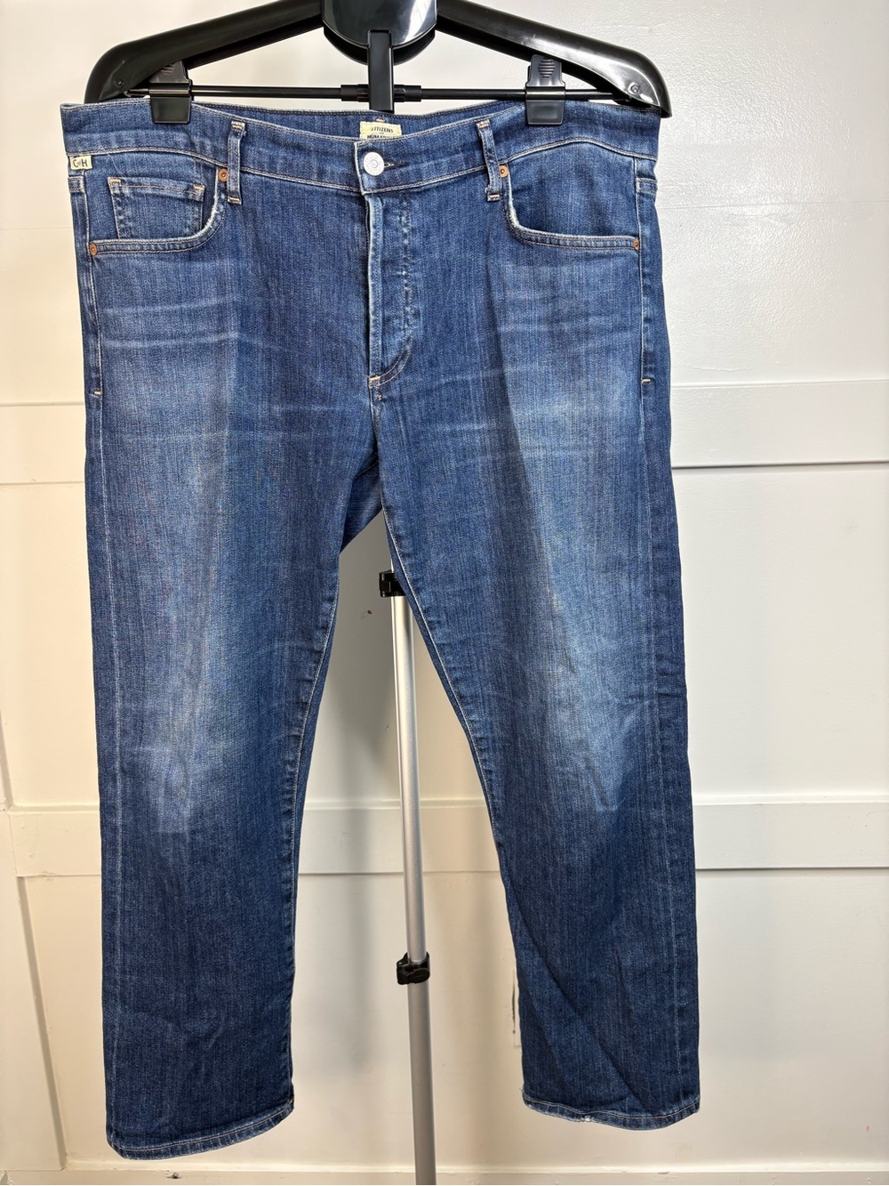 Citizens Of Humanity Women's Indigo Cropped Jeans